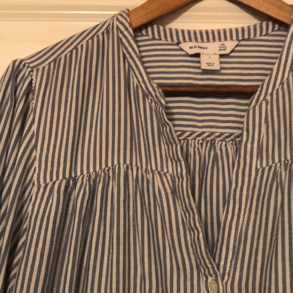 Pale blue and white striped tunic